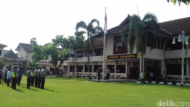 Jalan Sehat Ahmad Dhani Dapat Izin Polisi, Rute Berubah Jalan Sehat Ahmad Dhani Dapat Izin Polisi, Rute Berubah