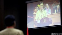 Mendagri Tjahjo Kumolo memberikan penjelasan dalam sidang di MK, Jakarta, Senin (25/9/2017).