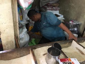 Harga Beras Diatur, Bagaimana di Warung-warung Kecil?