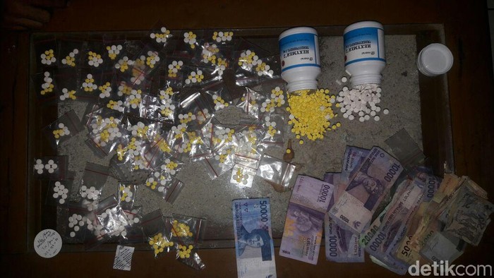 Dosis dan Manfaat Tramadol, Apakah Obat Ini Masuk Golongan Narkoba?