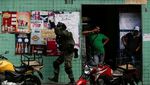 Bertopeng, Begini Aksi Polisi Militer di Brasil Gerebek Bandar Narkoba