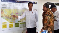 Jokowi mengatakan, realisasi pembangunan jalan tol,nantinya bukan sekadar bertambah panjangnya jalan. Lebih dari itu, akan menunjukkan ke dunia bahwa Indonesia adalah negara yang terus berkembang dengan ketersediaan infrastruktur yang memadai. (Kementerian PUPR).