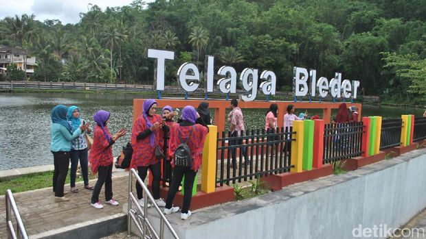Salah satu obyek wisata air Telaga Bleder di Kecamatan Grabag Kabupaten Magelang