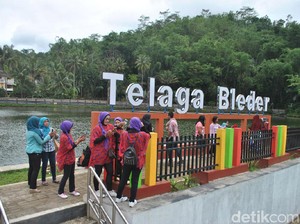Ke Magelang, Jangan Lewatkan Festival Lentera Air