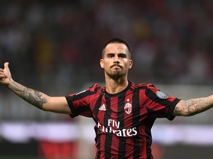 Milan Ingin Pertahankan Suso, Asalkan ...