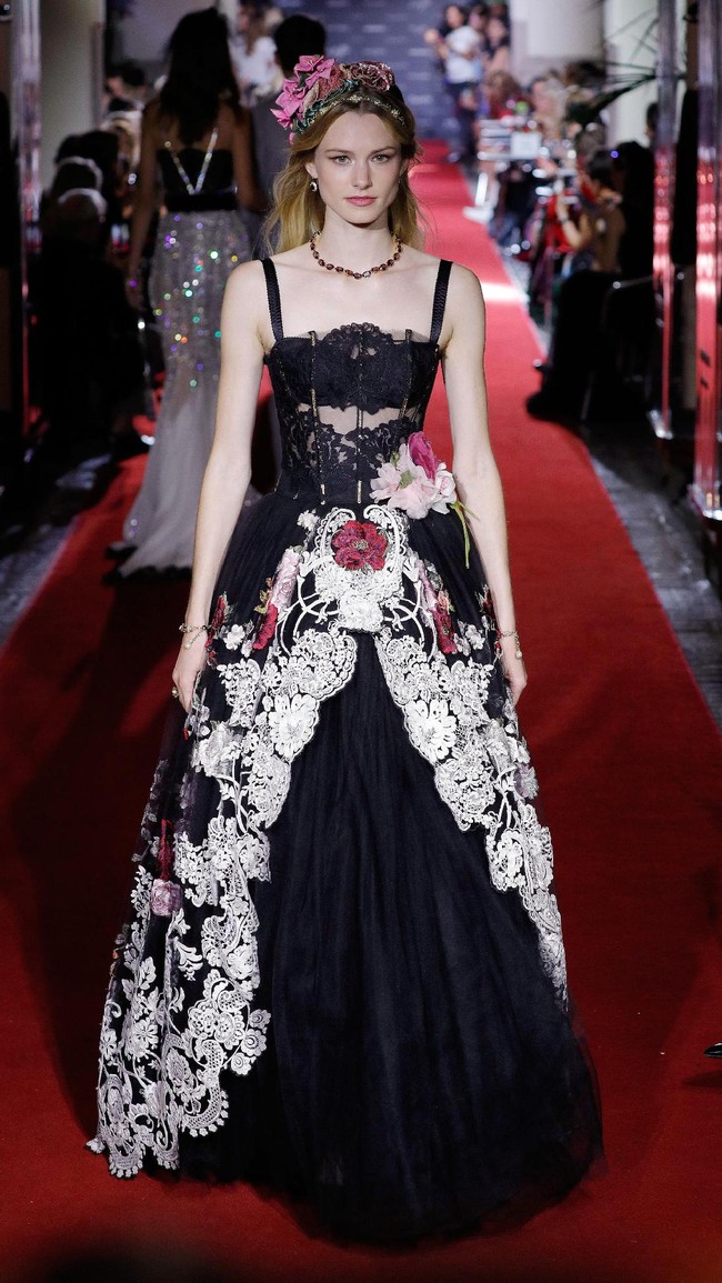 The runway at the Dolce & Gabbana secret show during Milan Fashion Week Spring/Summer 2018 at Bar Martini on September 23, 2017 in Milan, Italy.  (Photo by Andreas Rentz/Getty Images)