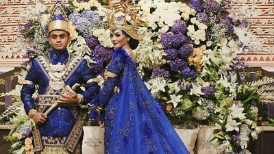 10 Inspirasi Pernikahan Anak Ketua MPR dengan Busana Adat Lampung