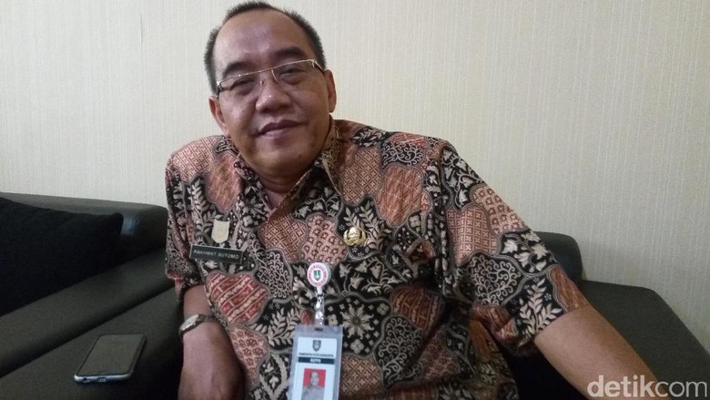 Oknum PNS Solo yang Terciduk Ngamar Saat Jam Kerja Terancam Dipecat Oknum PNS Solo yang Terciduk Ngamar Saat Jam Kerja Terancam Dipecat