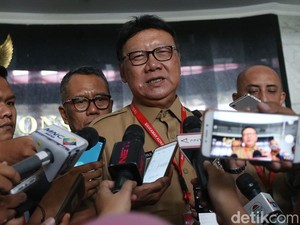 Rapat soal Perppu, Mendagri Persilakan DPR Revisi UU Ormas