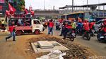Eks Pegawai 7-Eleven Tuntut Gaji Hingga Pesangon