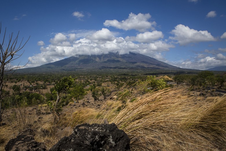 Kementerian ESDM: Aktivitas Kegempaan Gunung Agung Masih Tinggi Kementerian ESDM: Aktivitas Kegempaan Gunung Agung Masih Tinggi