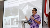 Sandi menyampaikan hal itu saat menjadi pembicara dalam diskusi Jakarta Research Public Policy (JRPP). Diskusi itu bertema Infrastruktur DKI Jakarta untuk Maju Kotanya Bahagia Warganya.