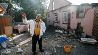 Dilansir Reuters, satu orang dilaporkan terluka