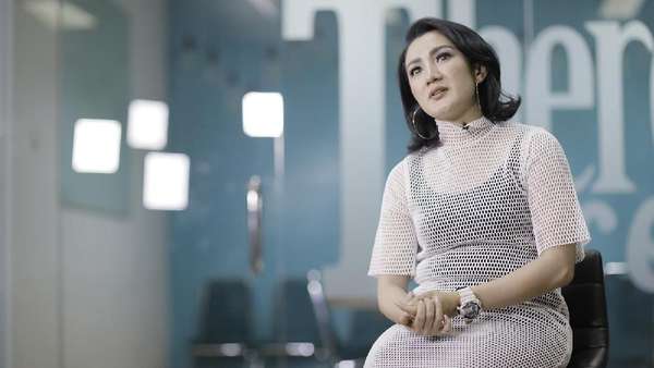 Melly Mono Jajal Lagu Balada Lagi Melly Mono Jajal Lagu Balada Lagi