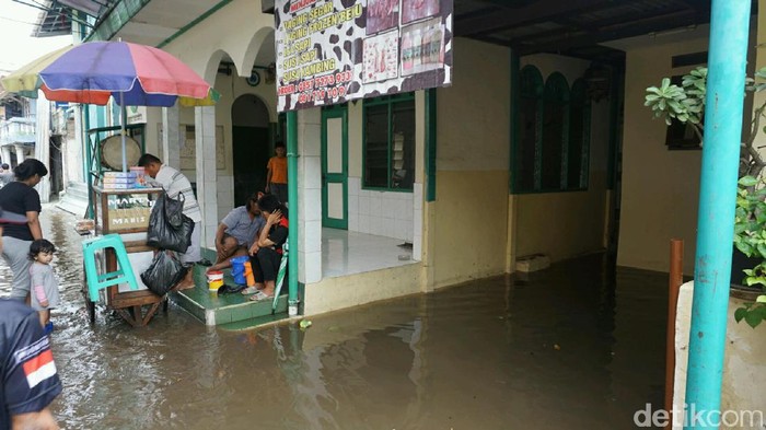 Hujan Deras, Kawasan Petogogan Jakarta Selatan Tergenang