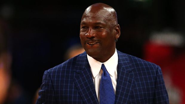 Michael Jordan memiliki kekayaan lebih dari Rp22 triliun.