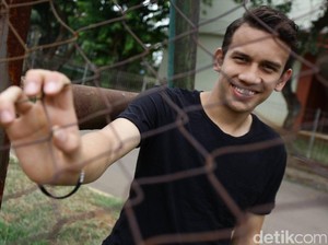 Sering Main Bola Sampai Magrib, Egy Kerap Dimarahi Ibu