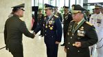 Panglima TNI Sematkan Tanda Kehormatan kepada 68 Pati TNI