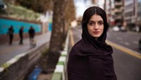 Teduhnya melihat wajah Mehsa, fotografer amatir asal Iran. (Dok. Mihaela Noroc)