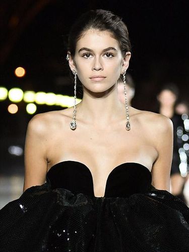 Putri Cindy Crawford Masuk Daftar Remaja Paling Berpengaruh di Dunia