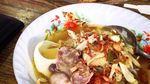 Hangatkan Badan dengan Sarapan 6 Racikan Soto Ayam yang Enak Ini