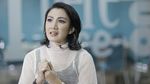 Melly Mono Jajal Lagu Balada Lagi