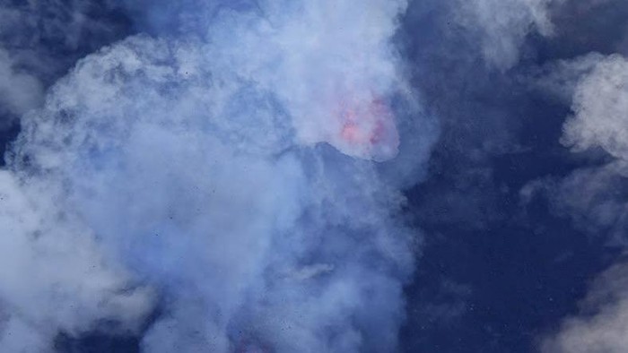 REFILE - CORRECTING NAME OF VOLCANO: A cloud of smoke from Manaro Voui volcano is seen on Vanuatus northern island Ambae in the South Pacific, September 25, 2017 in this aerial picture. COURTESY THOMAS BOYER, VOLCANOLOGIST via REUTERS THIS IMAGE HAS BEEN SUPPLIED BY A THIRD PARTY. MANDATORY CREDIT. NO RESALES. NO ARCHIVES