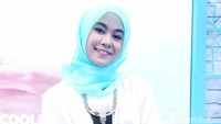 Wanita berusia 26 tahun itu mengatakan bahwa jika tahun ini tak lulus maka ia terancam di drop out dari kampus. Pool/Noel/detikFoto.