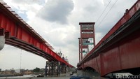 Sebagaimana diketahui, jalur lintasan LRT Palembang ini ditargetkan rampung pada akhir tahun ini.