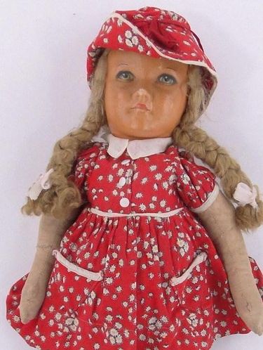 Begini Penampakan Boneka Ratu Elizabeth dari Tahun 1920 