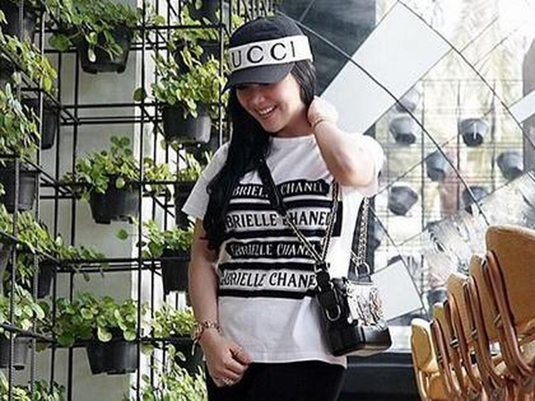 Selalu Jadi Trendsetter, Syahrini: Masa Iya? Suka Nggak? Selalu Jadi Trendsetter, Syahrini: Masa Iya? Suka Nggak?