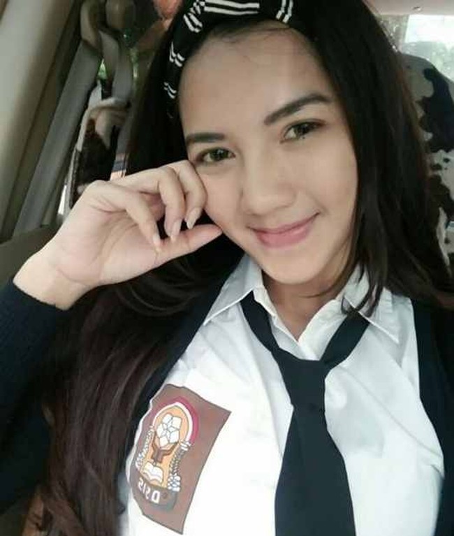 Meski telah berusia 27 tahun, Alodya Desy pemeran di sinetron Anak Jalanan masih saja cocok jadi anak sekolahan. Foto: Istimewa