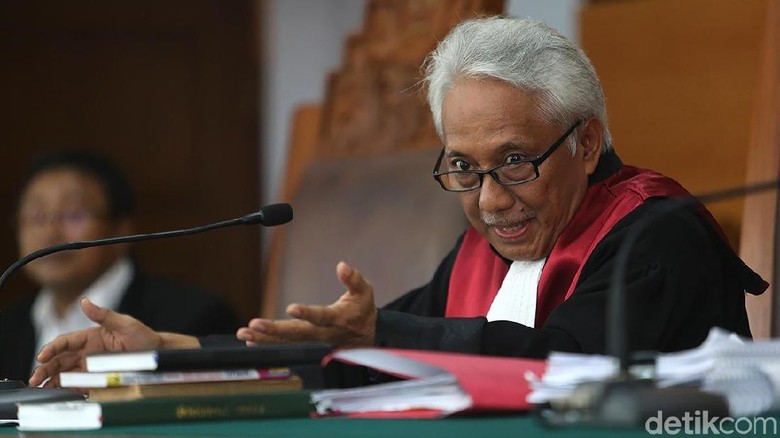 3 Poin Dugaan Pelanggaran Kode Etik Hakim Cepi 3 Poin Dugaan Pelanggaran Kode Etik Hakim Cepi