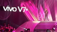 Kelahiran Ponsel Selfie 24 Megapixel Vivo V7+