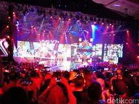 Kelahiran Ponsel Selfie 24 Megapixel Vivo V7+