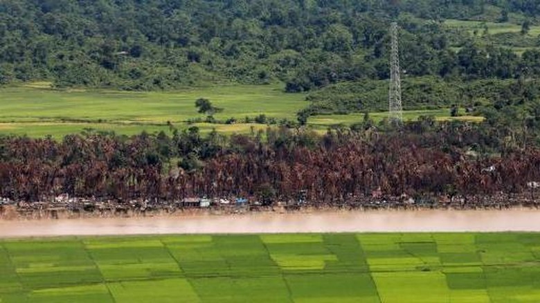 Myanmar Bangun Pangkalan Militer Baru di Area Bekas Desa Rohingya Myanmar Bangun Pangkalan Militer Baru di Area Bekas Desa Rohingya