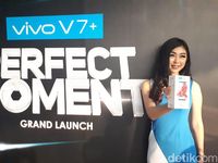 Kelahiran Ponsel Selfie 24 Megapixel Vivo V7+