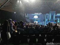 Kelahiran Ponsel Selfie 24 Megapixel Vivo V7+