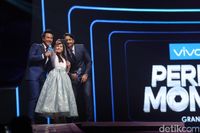 Kelahiran Ponsel Selfie 24 Megapixel Vivo V7+