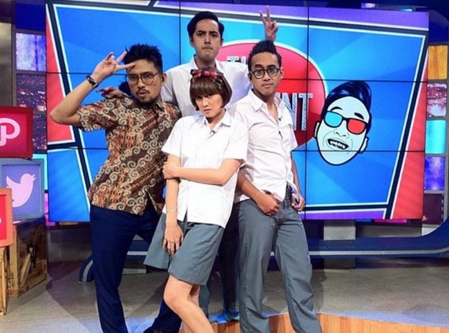 Sisca Jessica atau yang lebih populer dipanggil Chika Jessica kini telah menginjak usia 29 tahun. Namun, tubuh ramping dan wajah imut yang dimilikinya ini membuat Chika masih cocok memakai baju sekolah. Foto: Istimewa