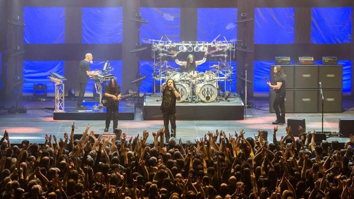 konser dream theater 2022