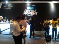 Kelahiran Ponsel Selfie 24 Megapixel Vivo V7+