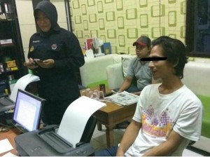 Maki Polisi di Facebook, Pria ini Diamankan