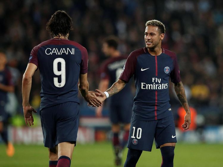 Neymar dan Cavani Bersatu, Bayern pun Remuk Redam