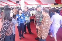 Meriahkan HUT TNI ke-72, Bank Mandiri Gelar Pasar Murah