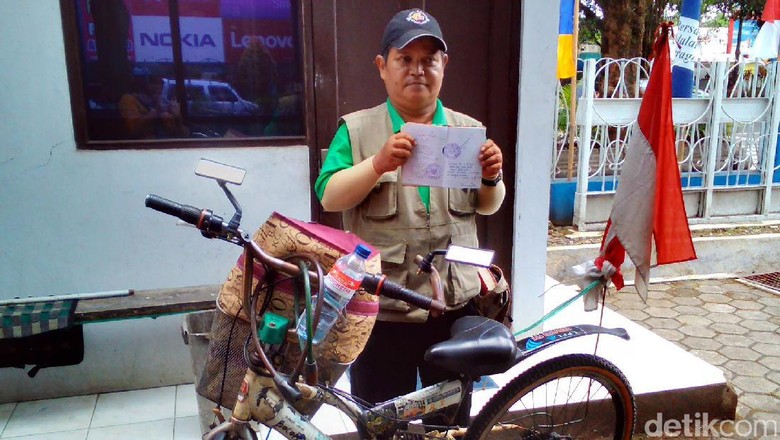 Keliling Indonesia, Ismail Kumpulkan 3,9 Juta Tanda Tangan Keliling Indonesia, Ismail Kumpulkan 3,9 Juta Tanda Tangan