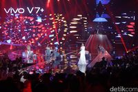 Kelahiran Ponsel Selfie 24 Megapixel Vivo V7+