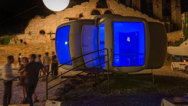 Rumah UFO dan Krisis Minyak