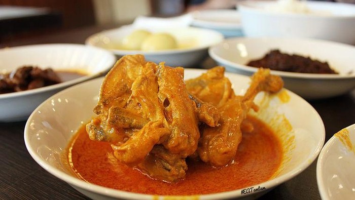 Lamak Nian Ragam Gulai dari Ranah Minang Ini untuk Makan Lamak Nian Ragam Gulai dari Ranah Minang Ini untuk Makan