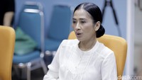 Ayu Laksmi saat berkunjung ke kantor detikcom, Kapten Tendean, Jakarta Selatan.